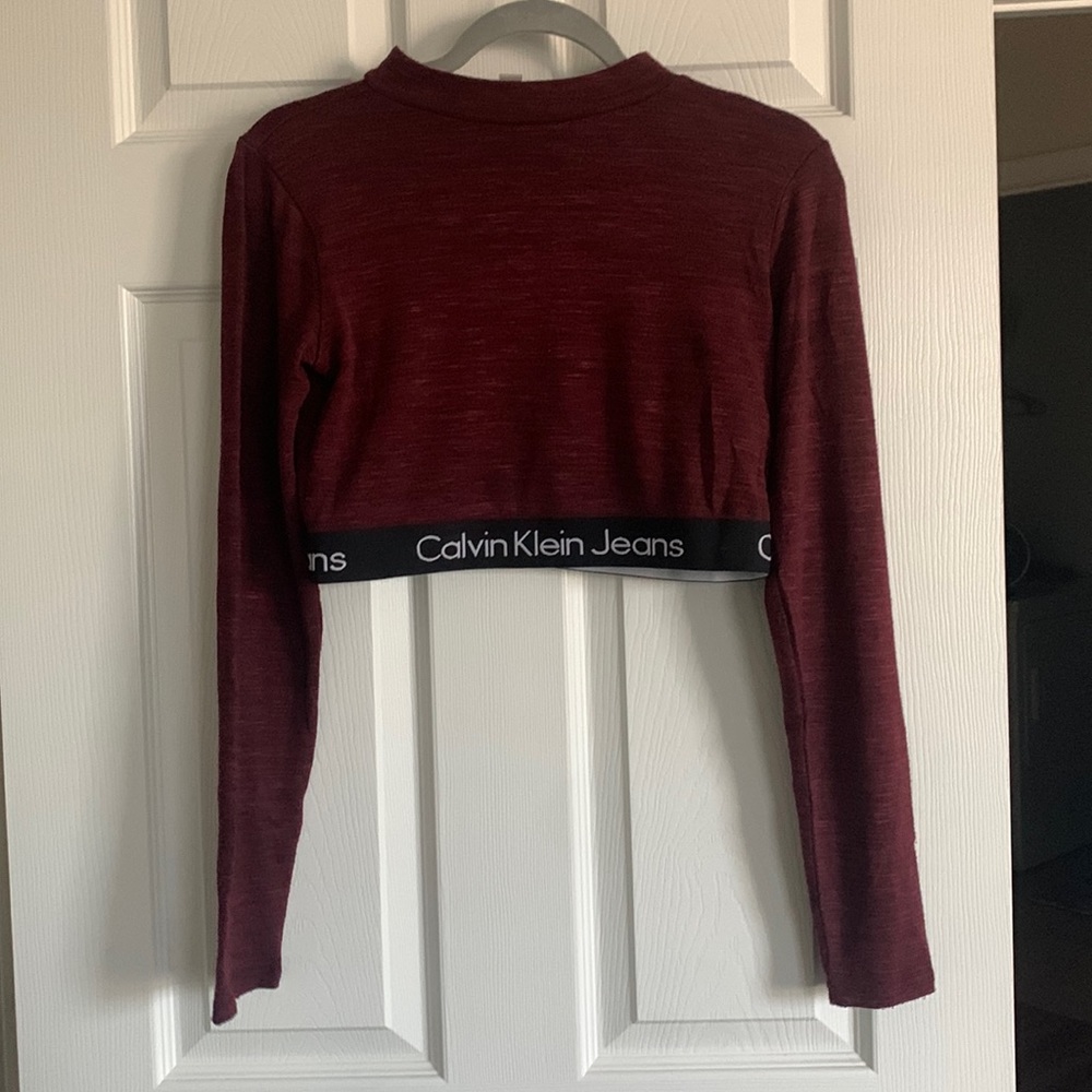 Calvin Klein Crop Long Sleeve Size M